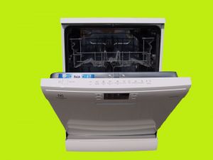 Osvědčený model volně stojící myčky nádobí Electrolux RSF6511LOW
