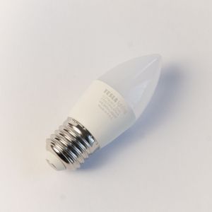 Tesla - LED žárovka svíčka E27, 6W, 230V, 500lm, 25 000h, 3000K teplá bílá, 220st Tesla Lighting