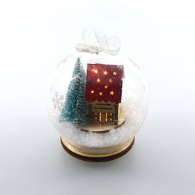 Skleněná ozdoba s domečkem a sněhem 1 LED RETLUX